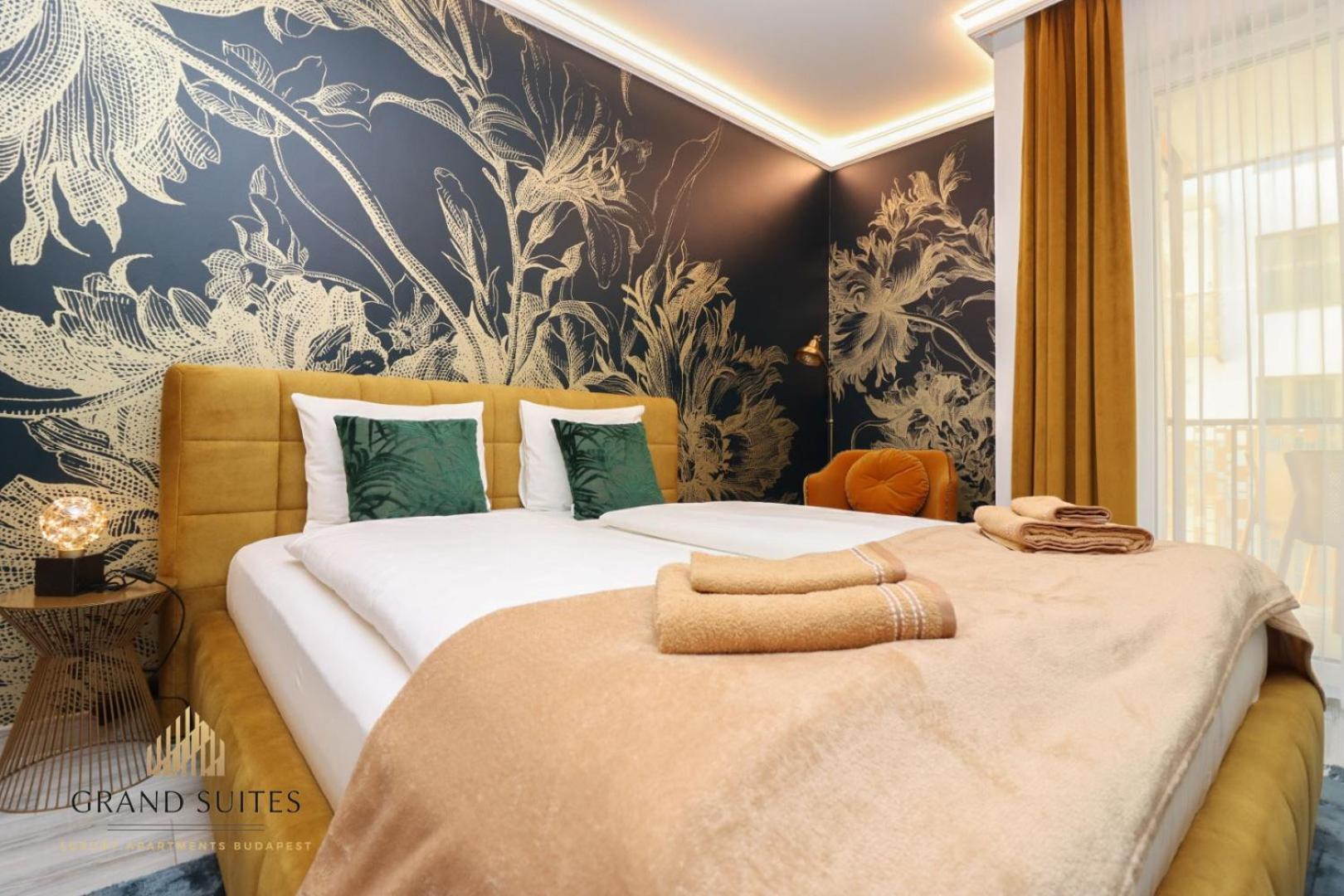 Grand Suites Central Budapest Exterior photo
